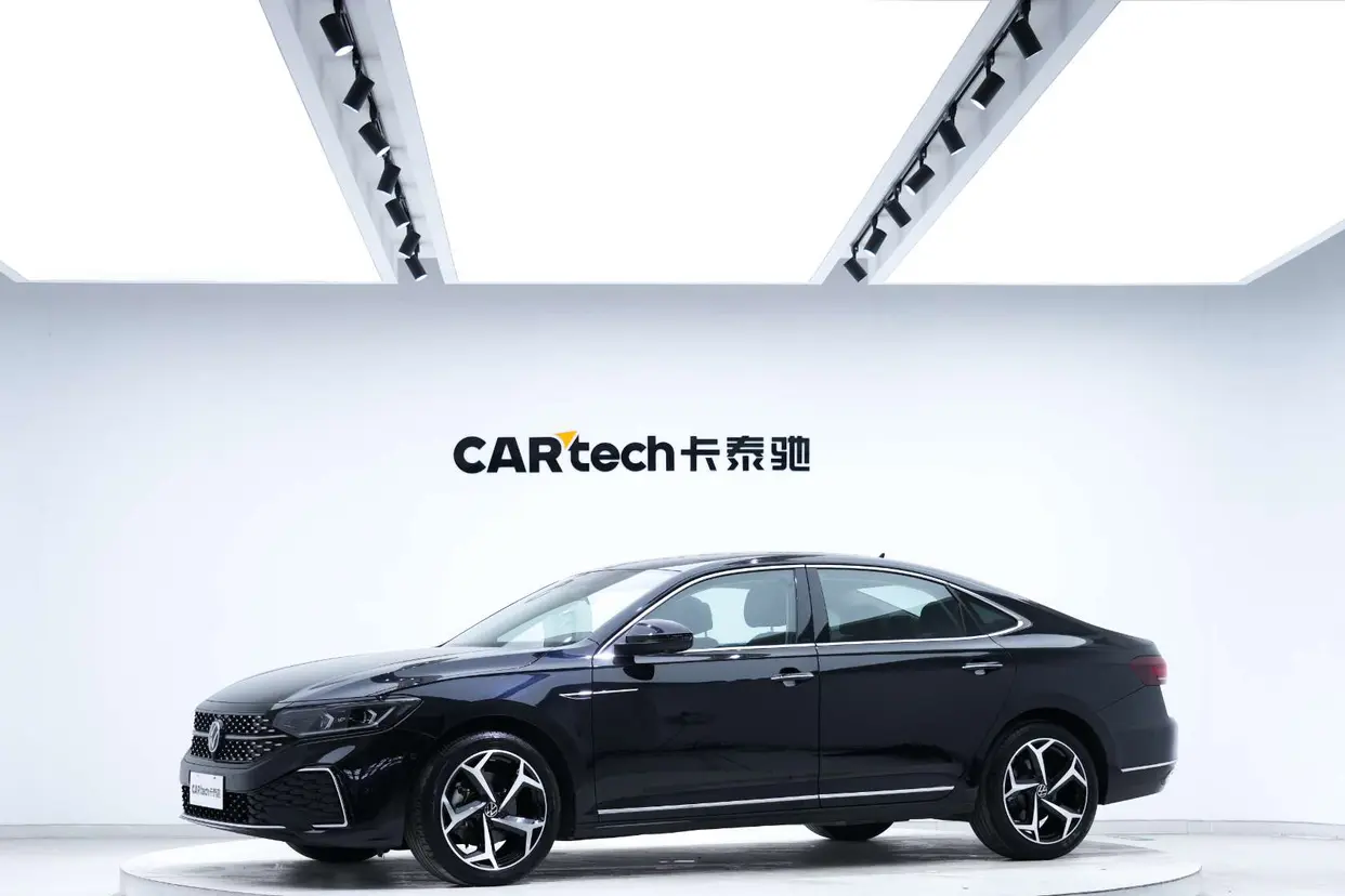 Volkswagen Passat  из Китая