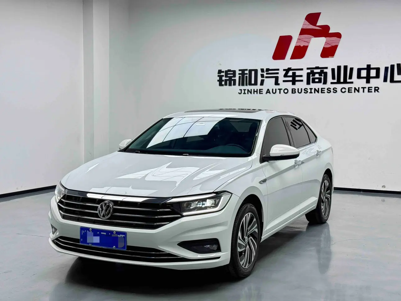 Volkswagen Sagitar  из Китая