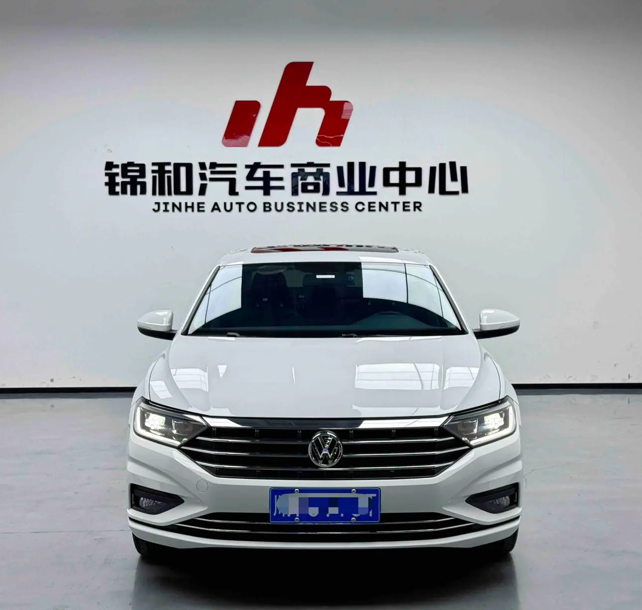 Volkswagen Sagitar  из Китая