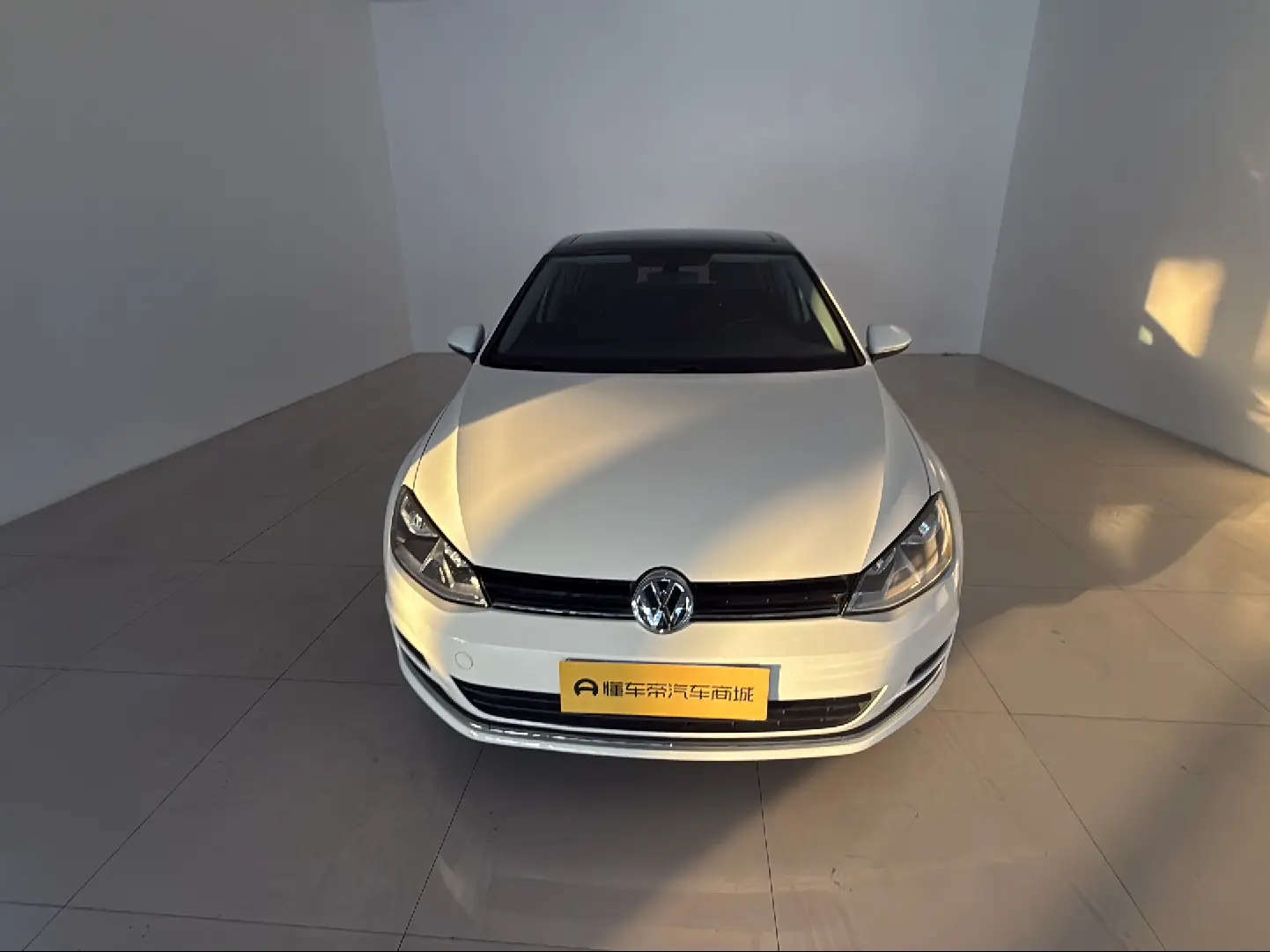 Volkswagen Golf  из Китая