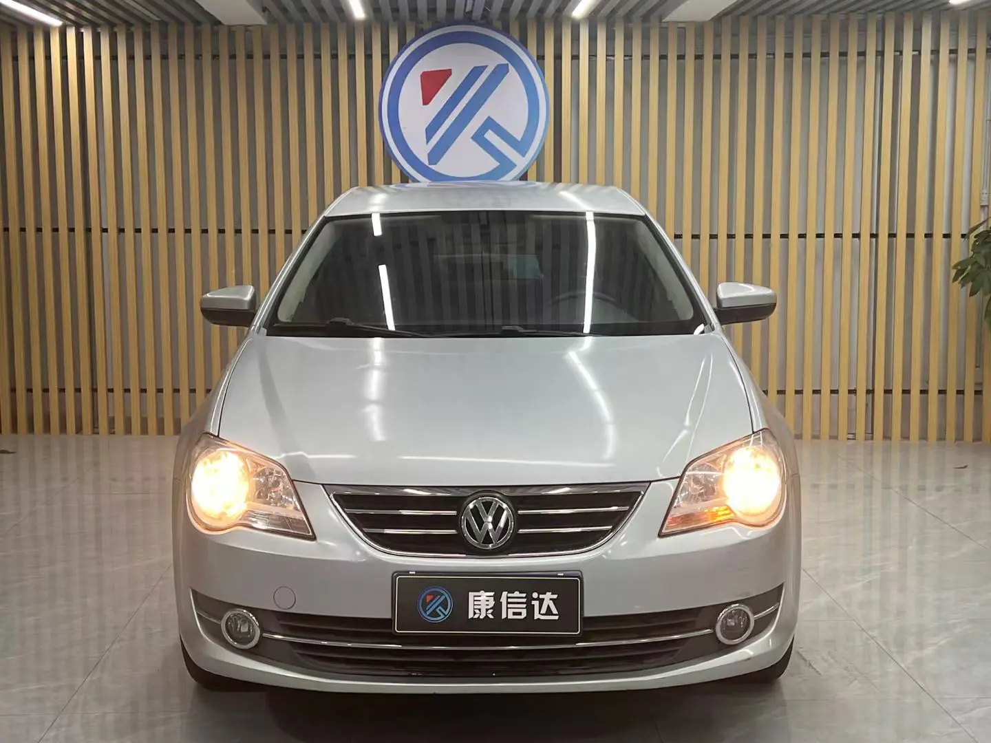 Volkswagen Bora  из Китая