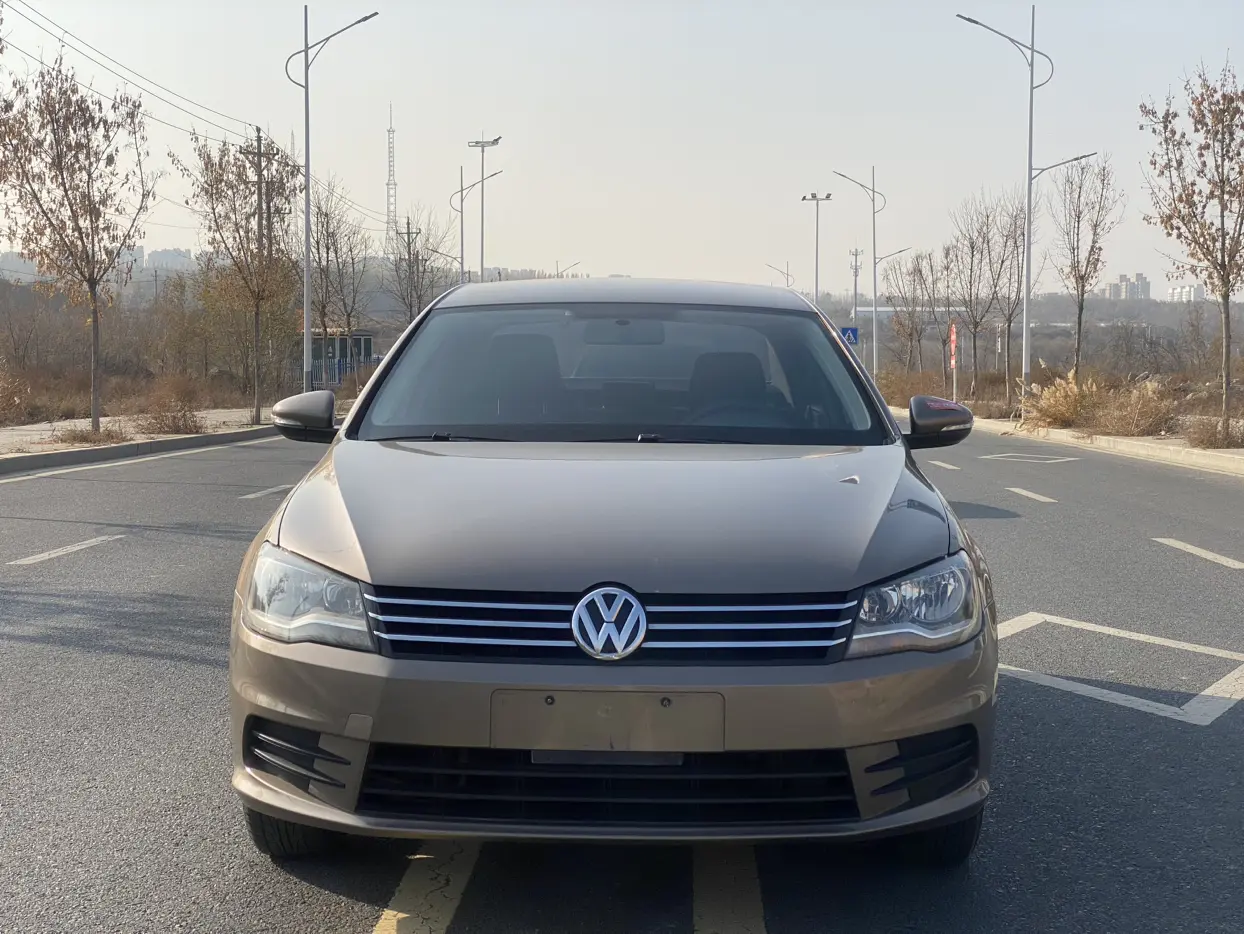 Volkswagen Bora  из Китая