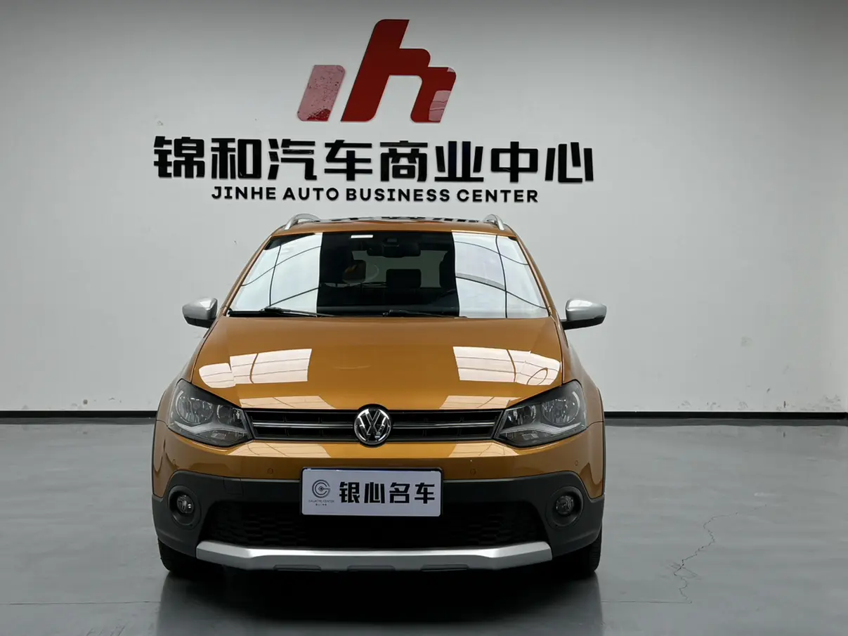 Volkswagen Polo  из Китая