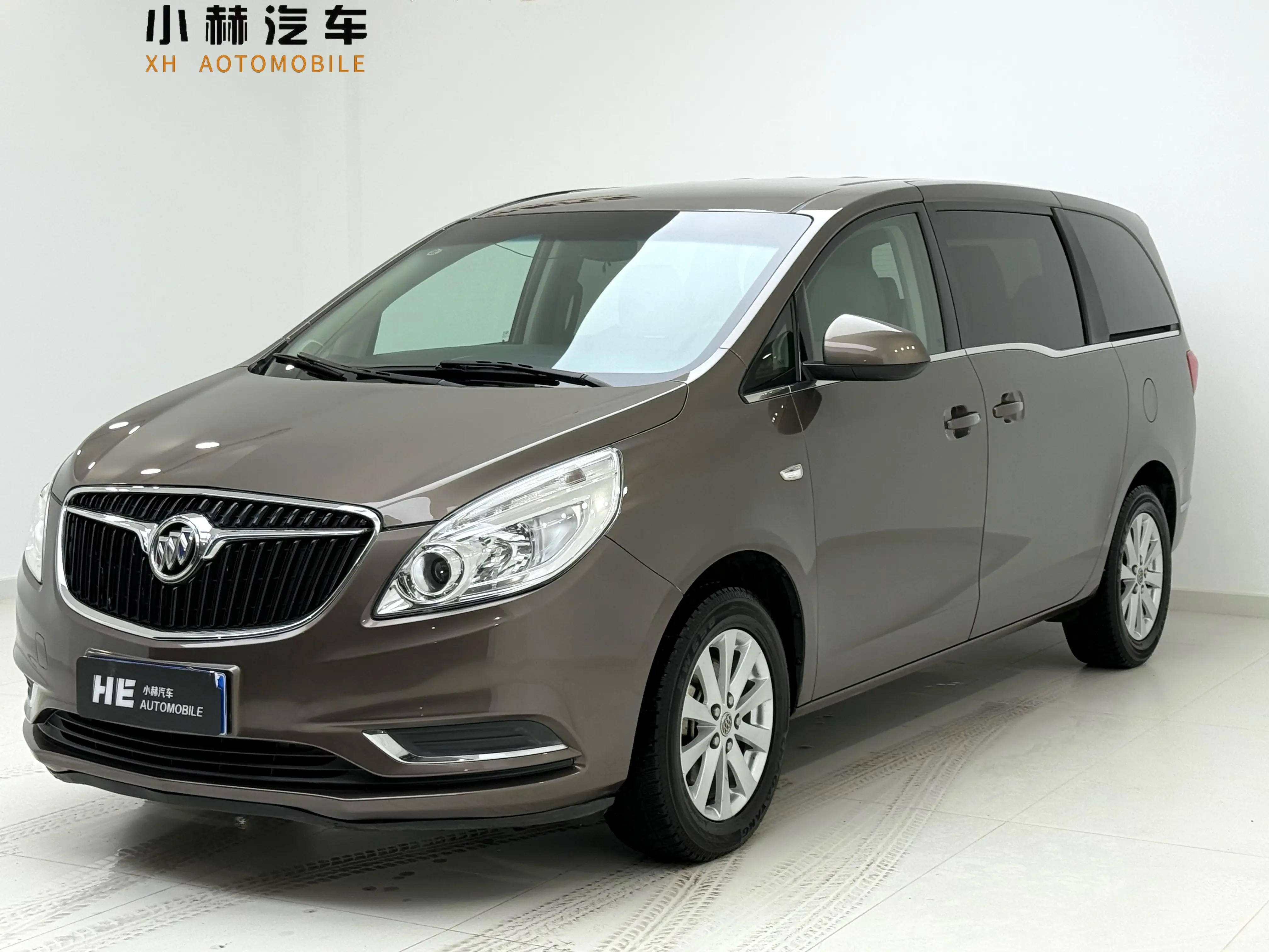 Buick GL8  из Китая