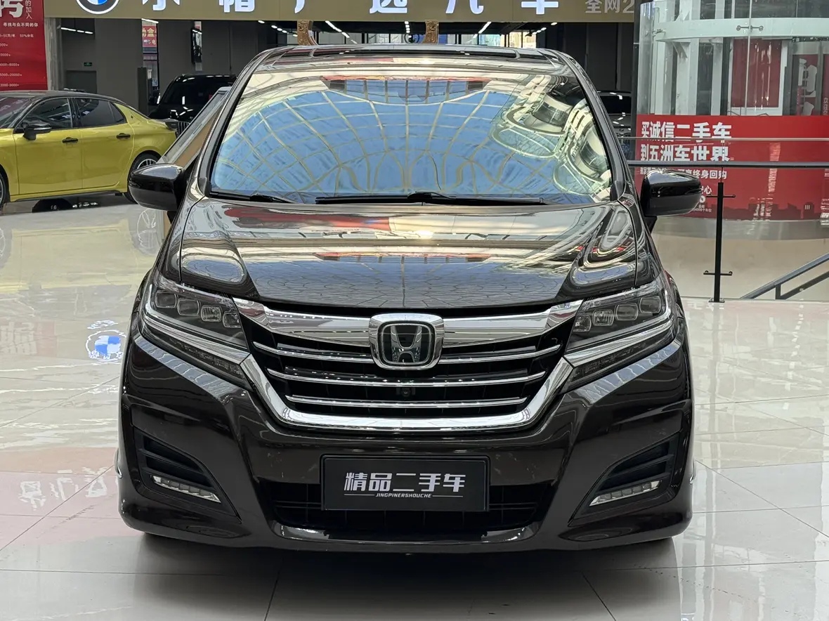 Honda Elysion (Alison)  из Китая