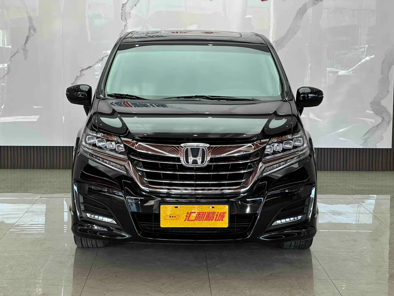 Honda Elysion (Alison)  из Китая