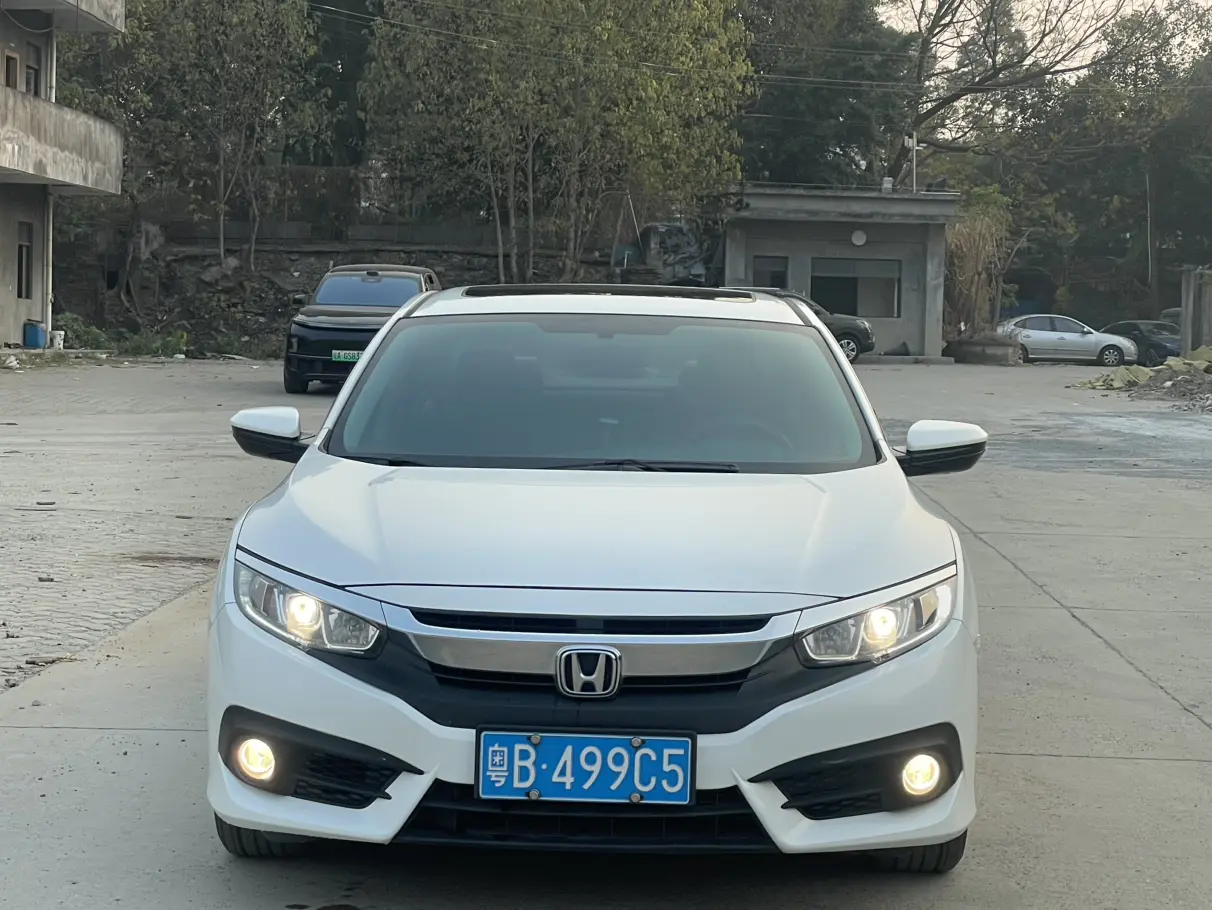Honda Civic  из Китая