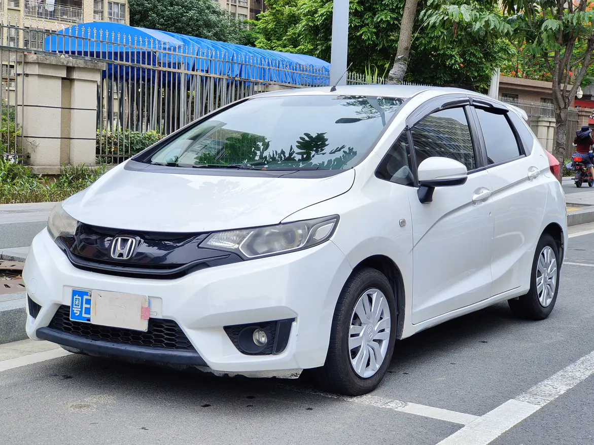 Honda Fit  из Китая
