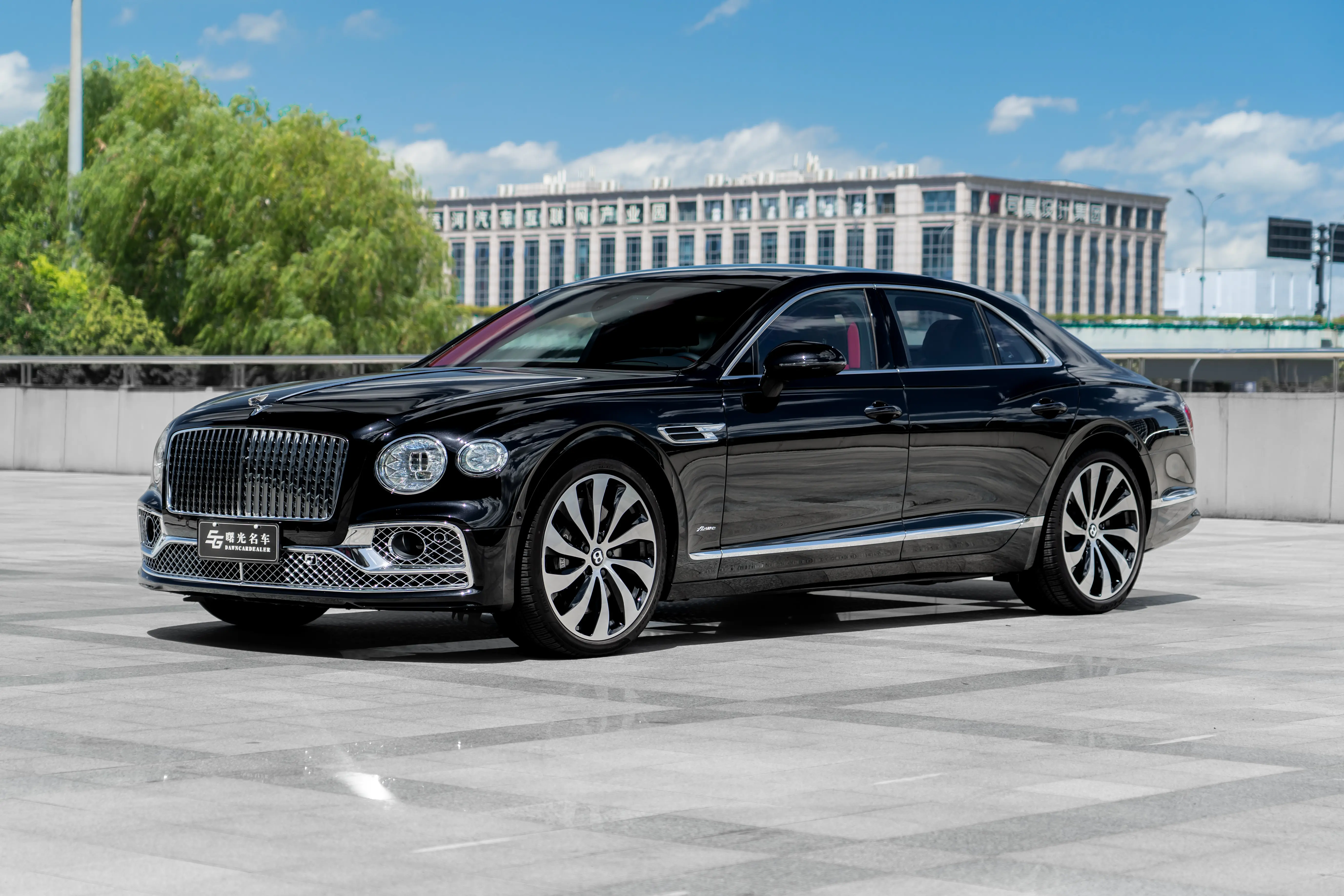 Bentley Galloping  из Китая