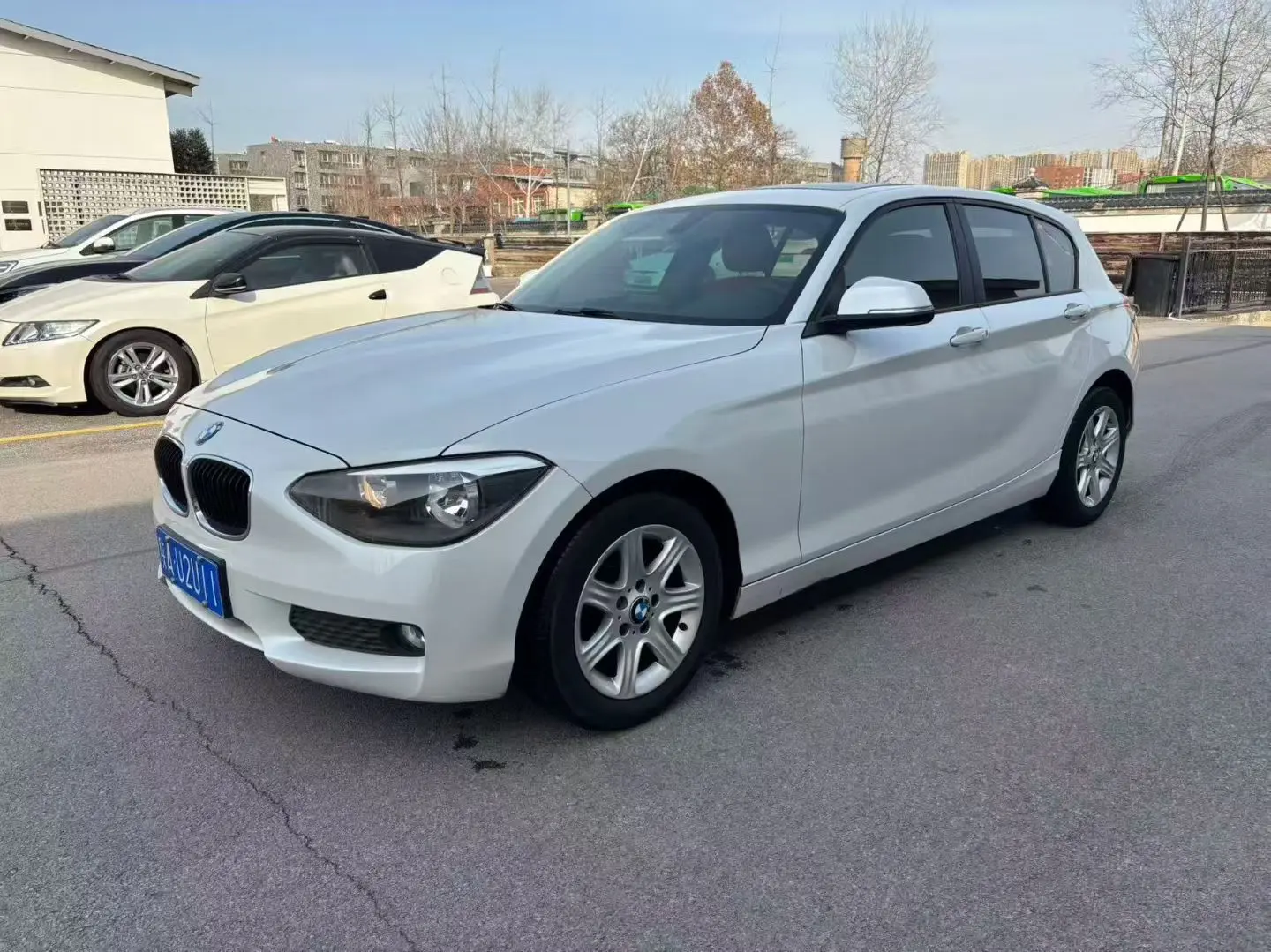 BMW 1 Series  из Китая