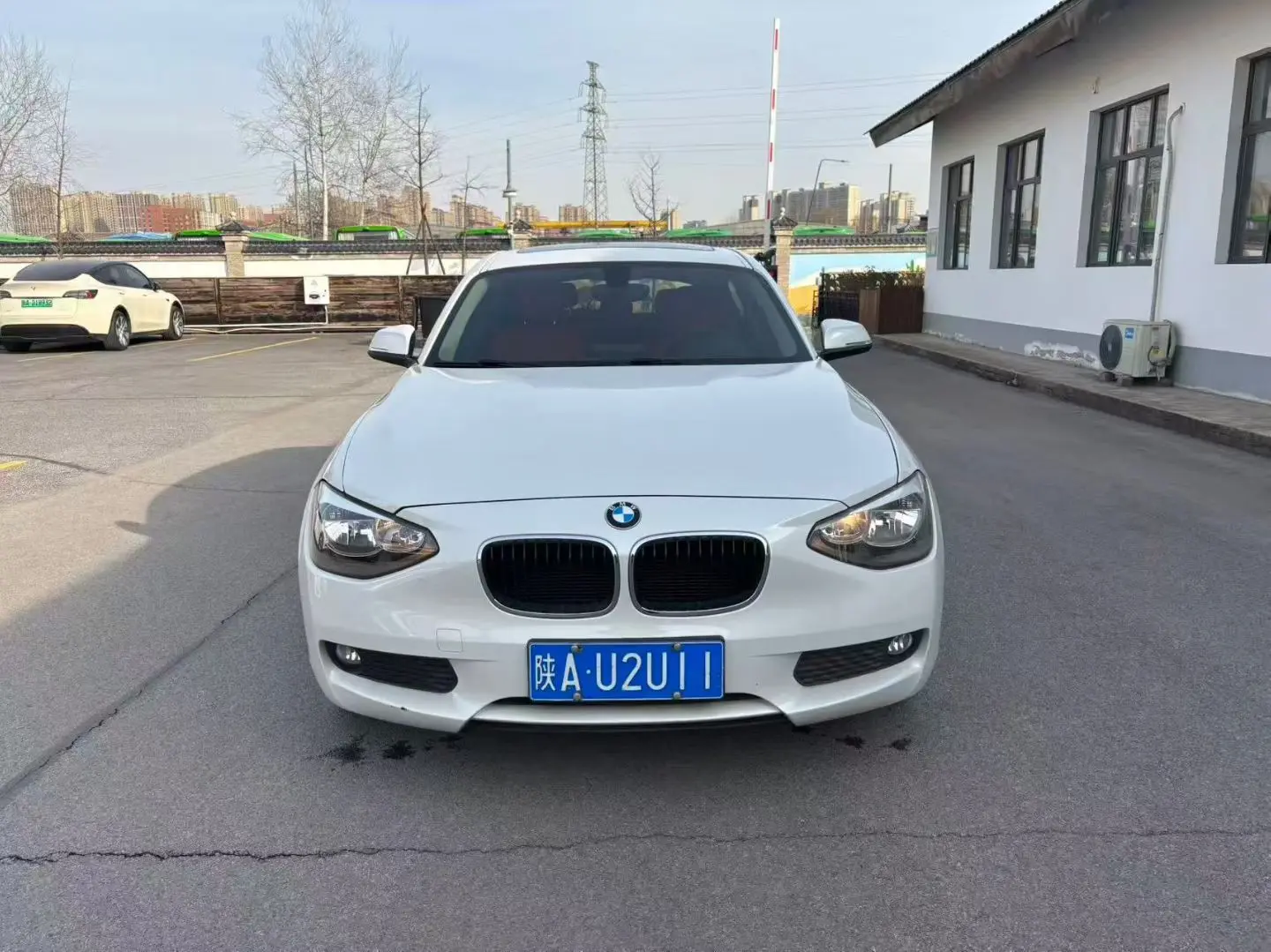 BMW 1 Series  из Китая