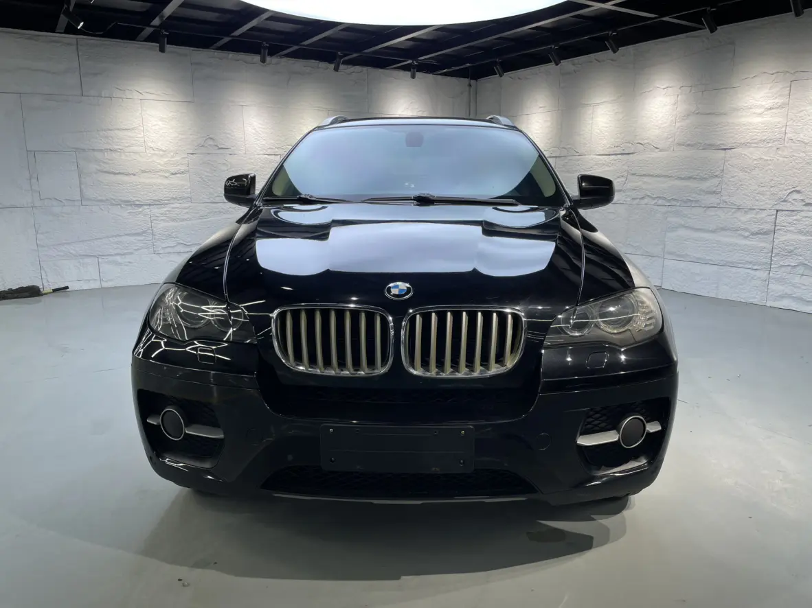 BMW X6  из Китая
