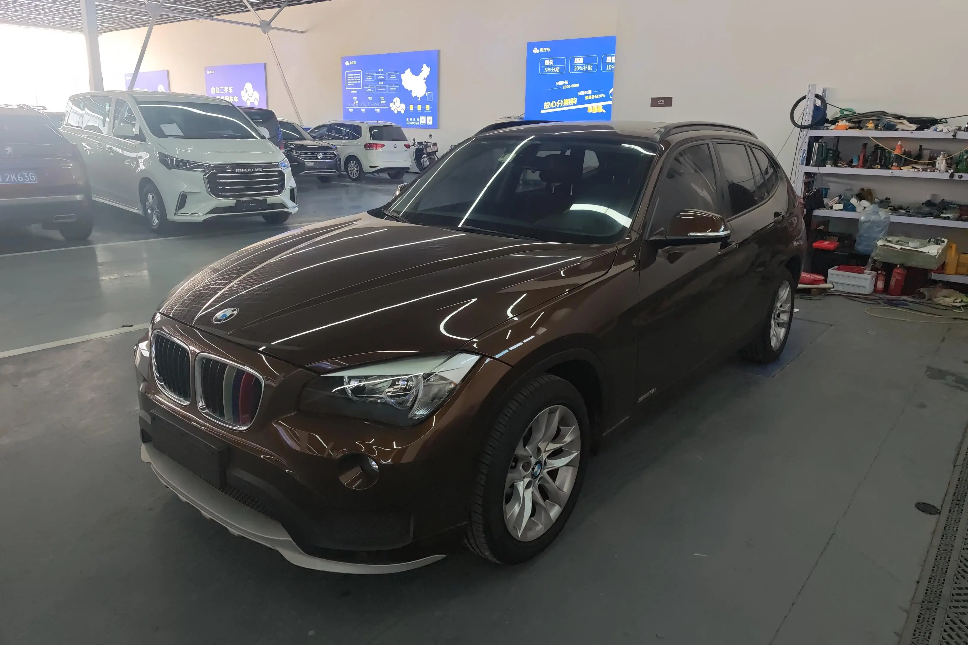 BMW X1  из Китая
