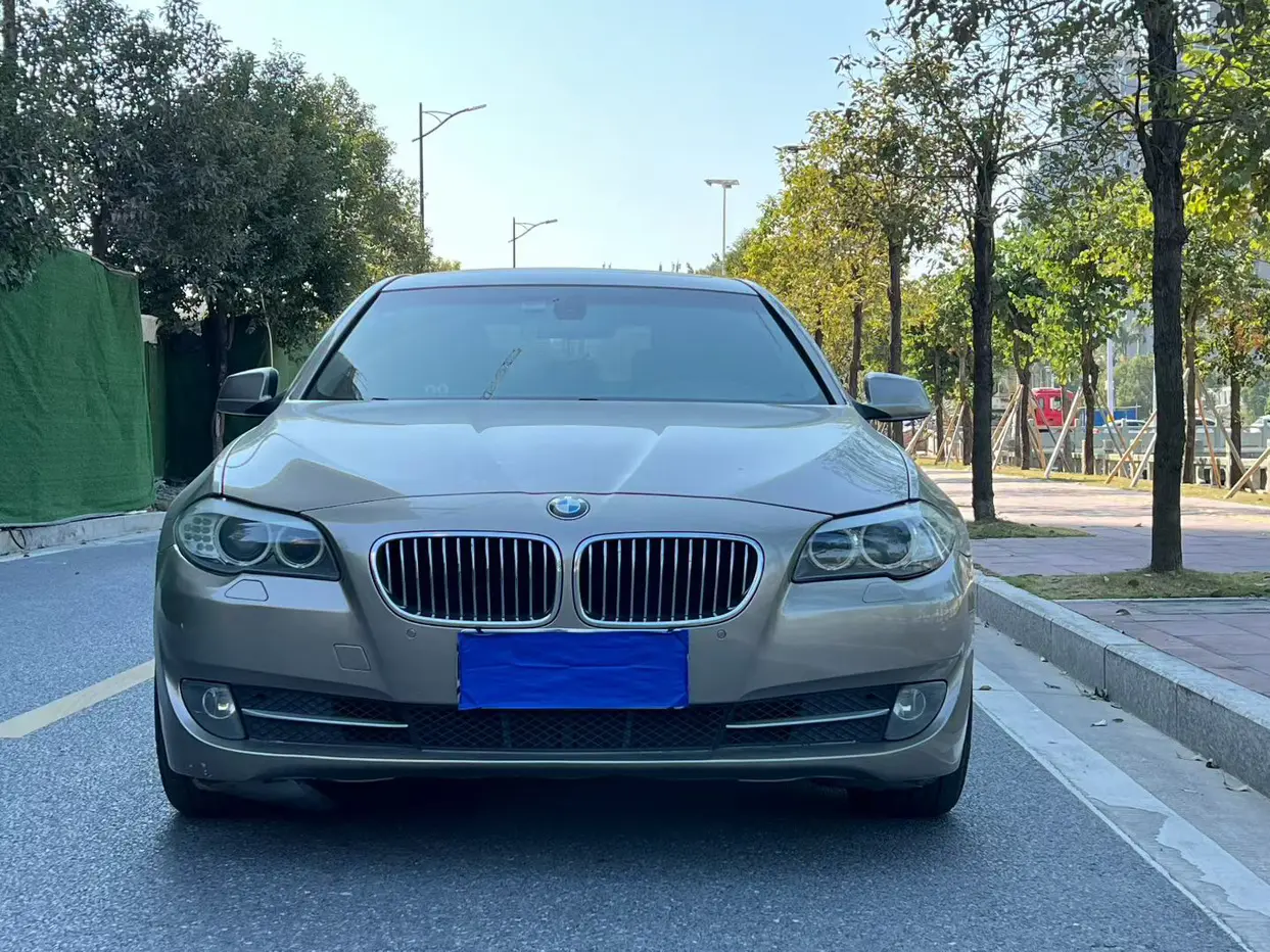 BMW 5 Series  из Китая