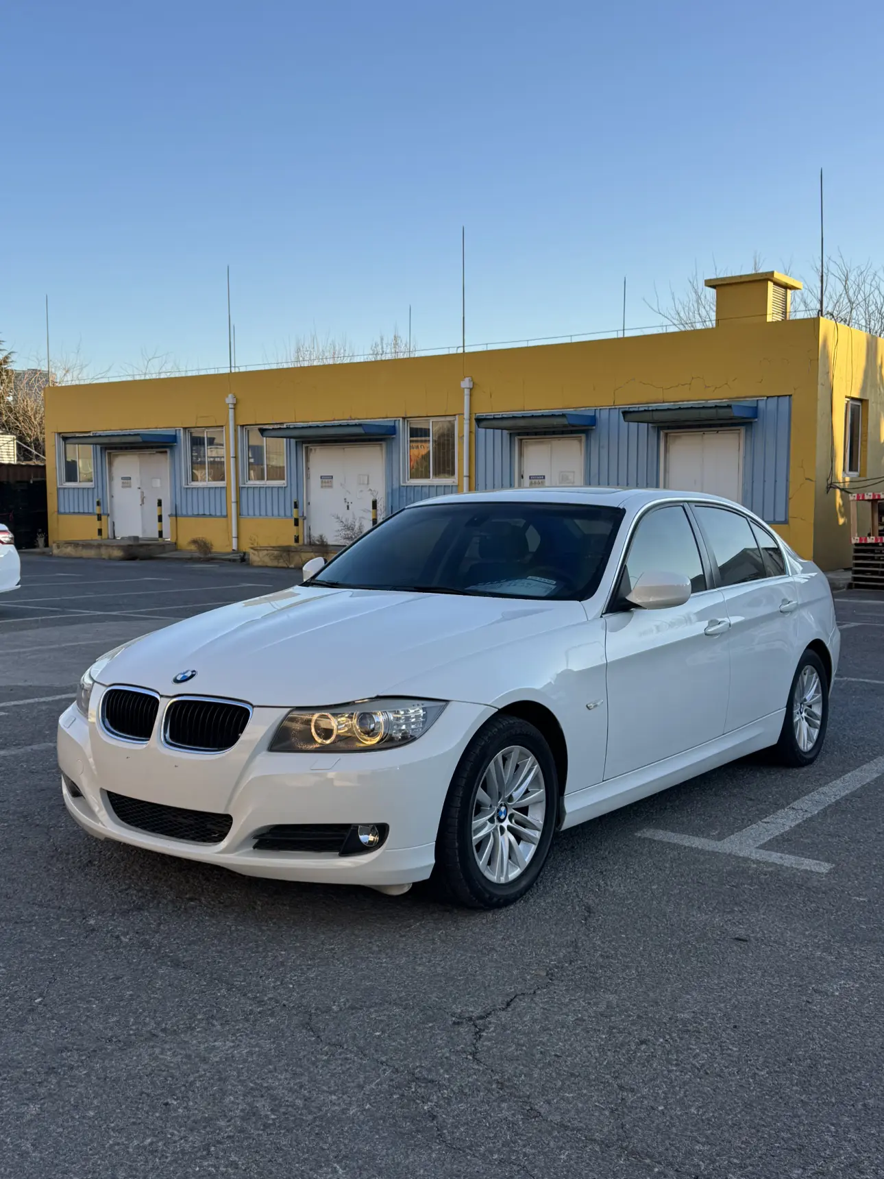 BMW 3 Series  из Китая