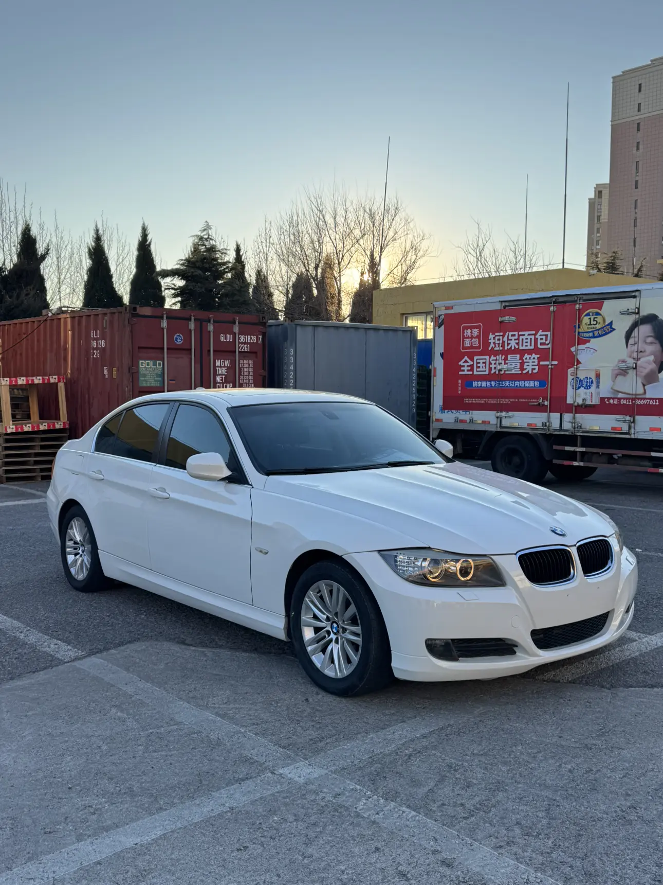 BMW 3 Series  из Китая