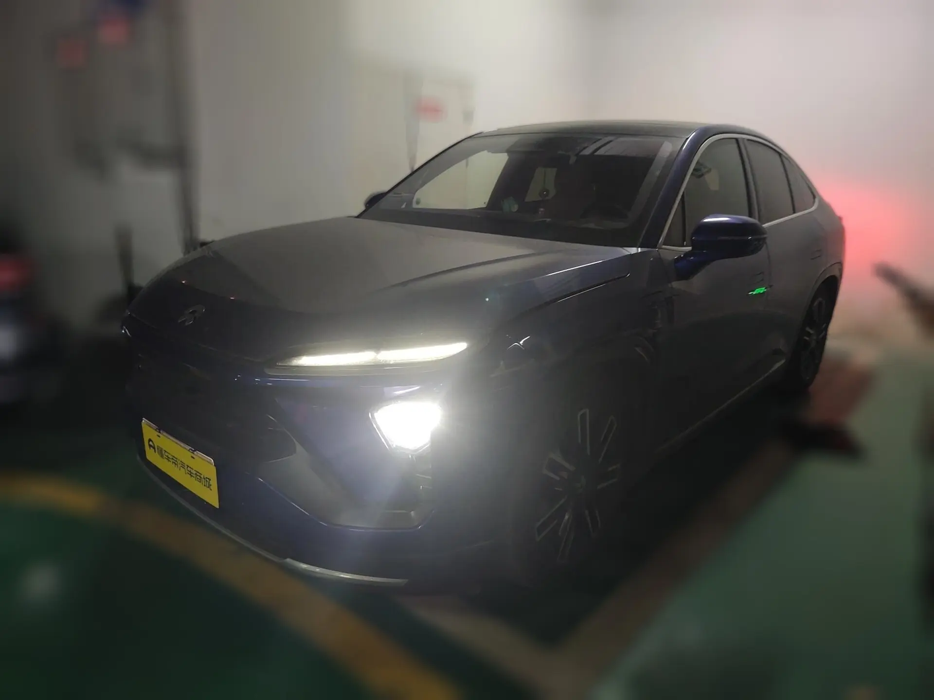 NIO EC6  из Китая