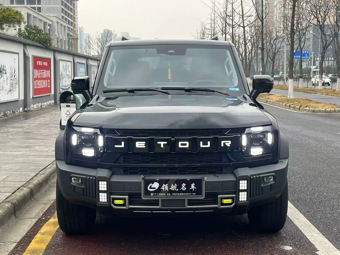 Jetour Jet Traveler  из Китая