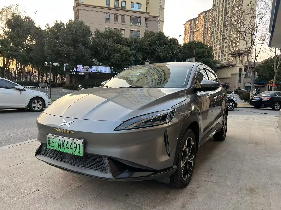 Xpeng G3  из Китая