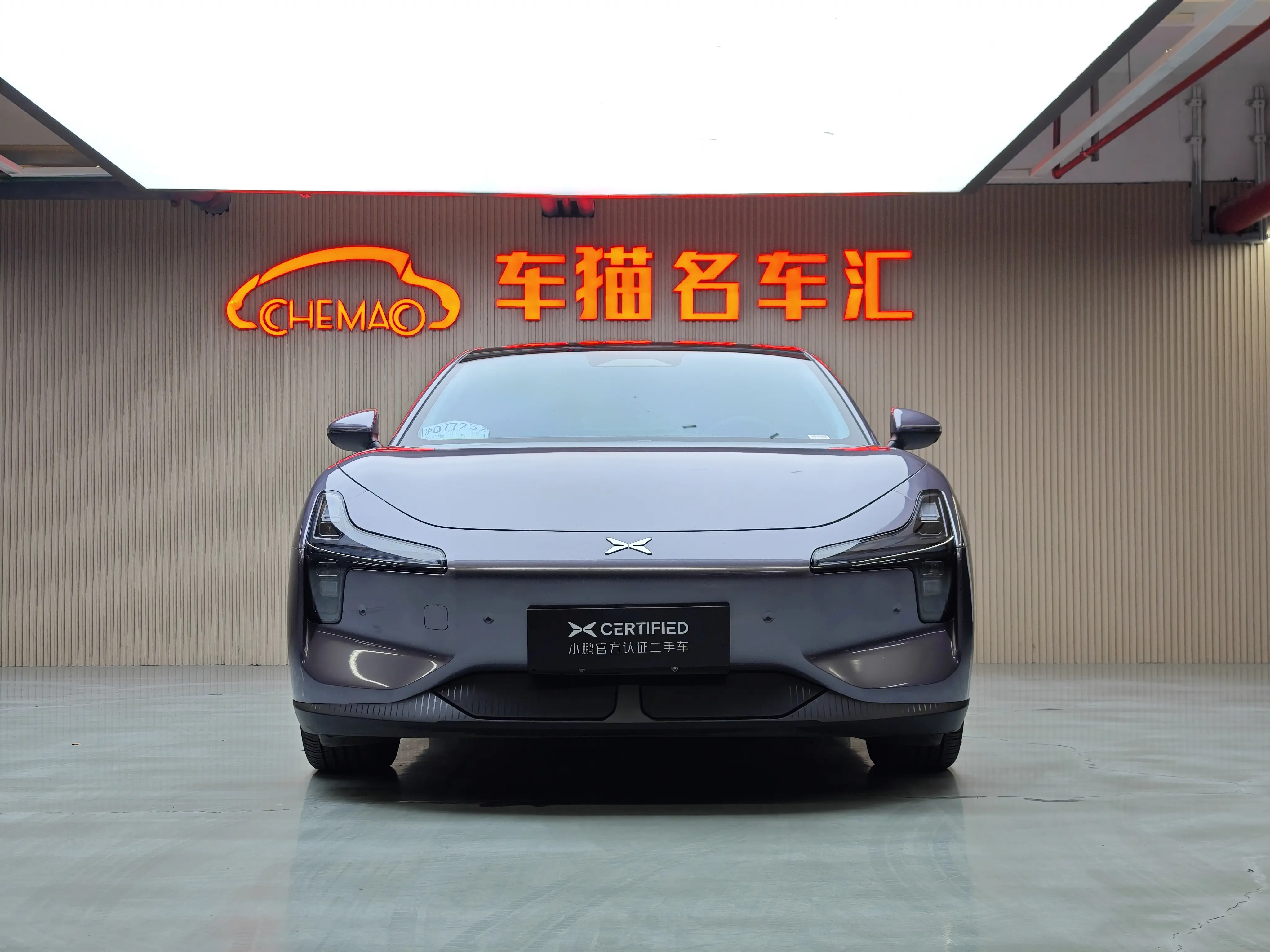 Xpeng Xiaopeng MONA M03  из Китая