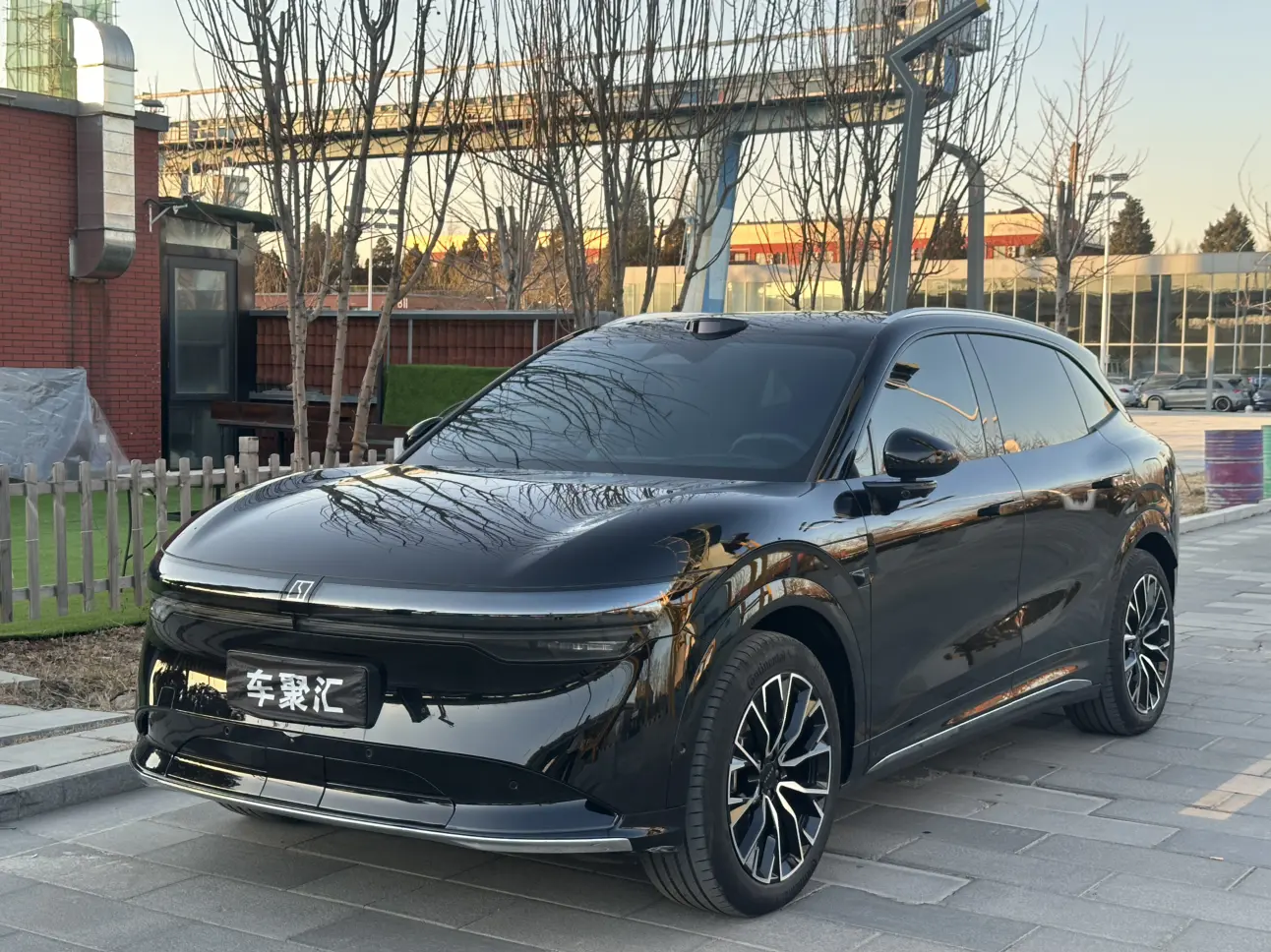 ZEEKR 7X  из Китая