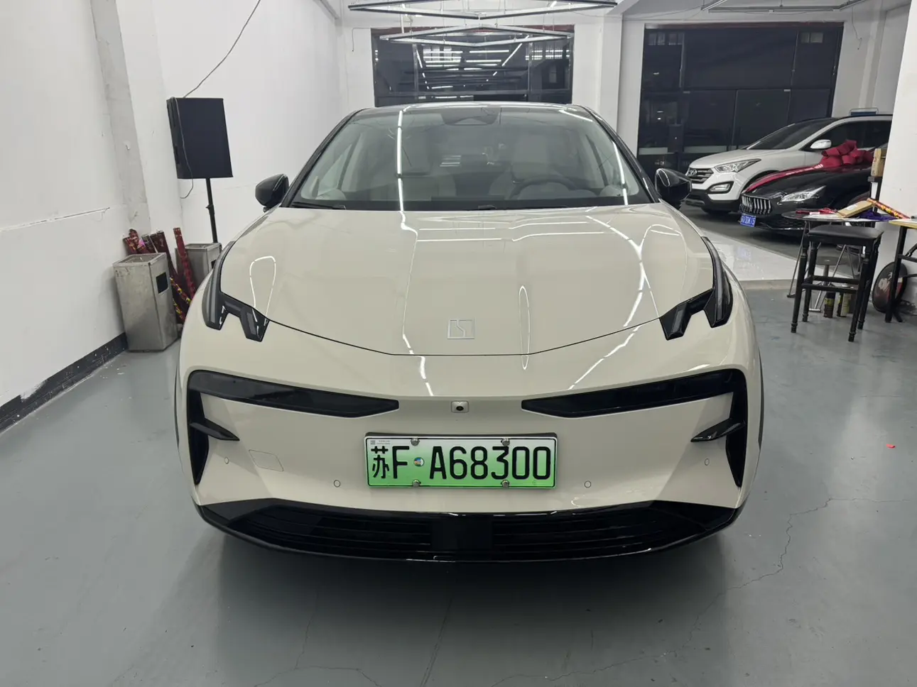 ZEEKR X  из Китая