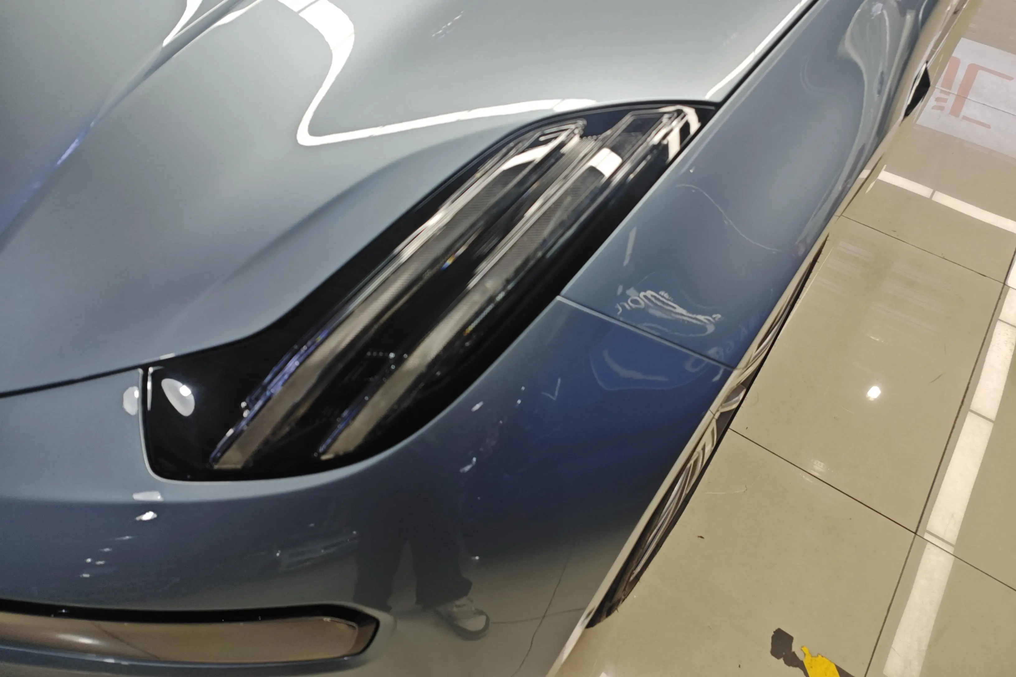 ZEEKR 001  из Китая