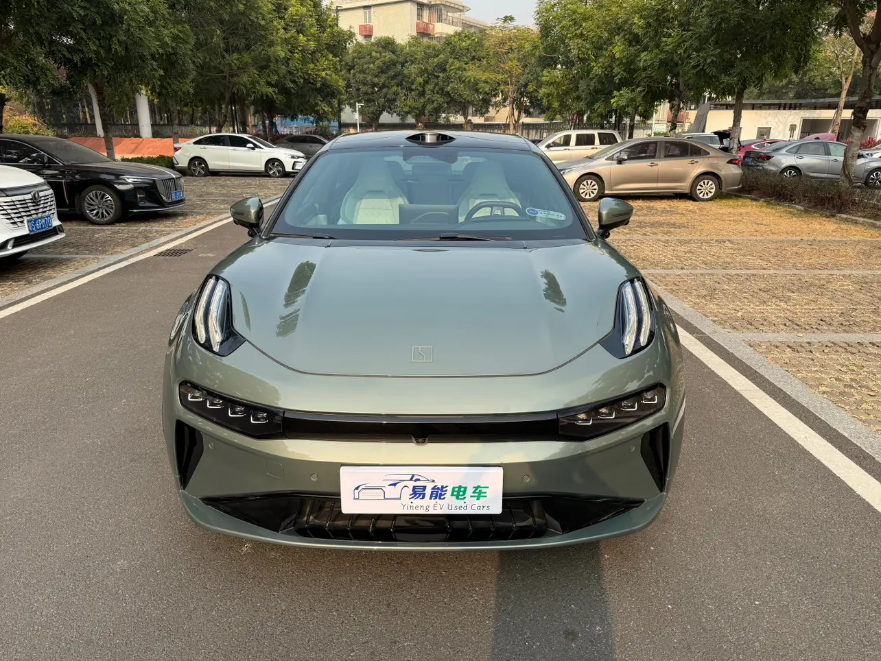 ZEEKR 001  из Китая