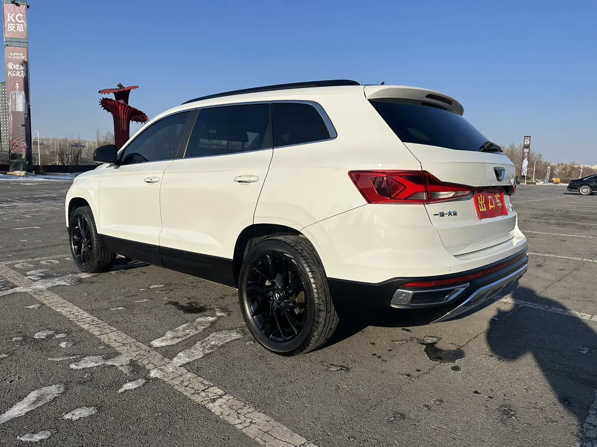 Jetta VS7  из Китая