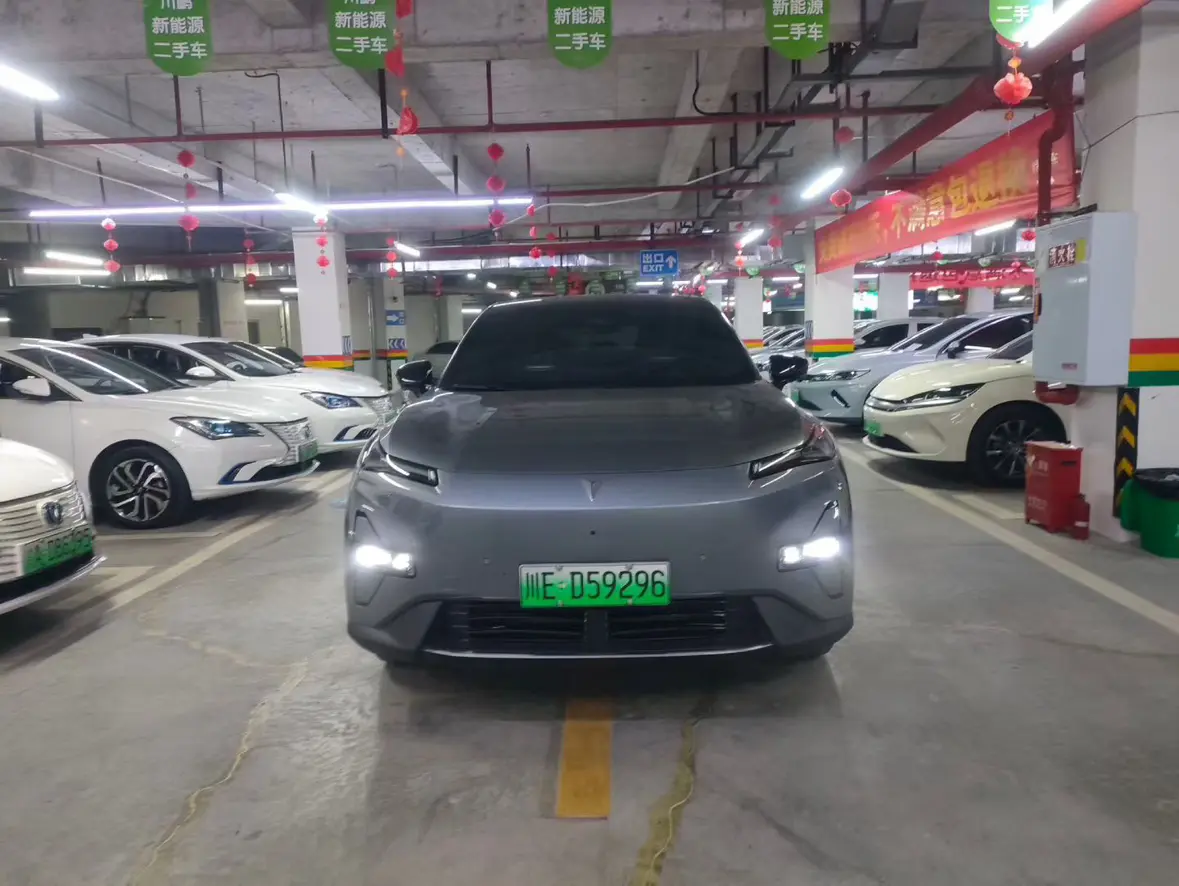 Deepal Dark blue S05  из Китая