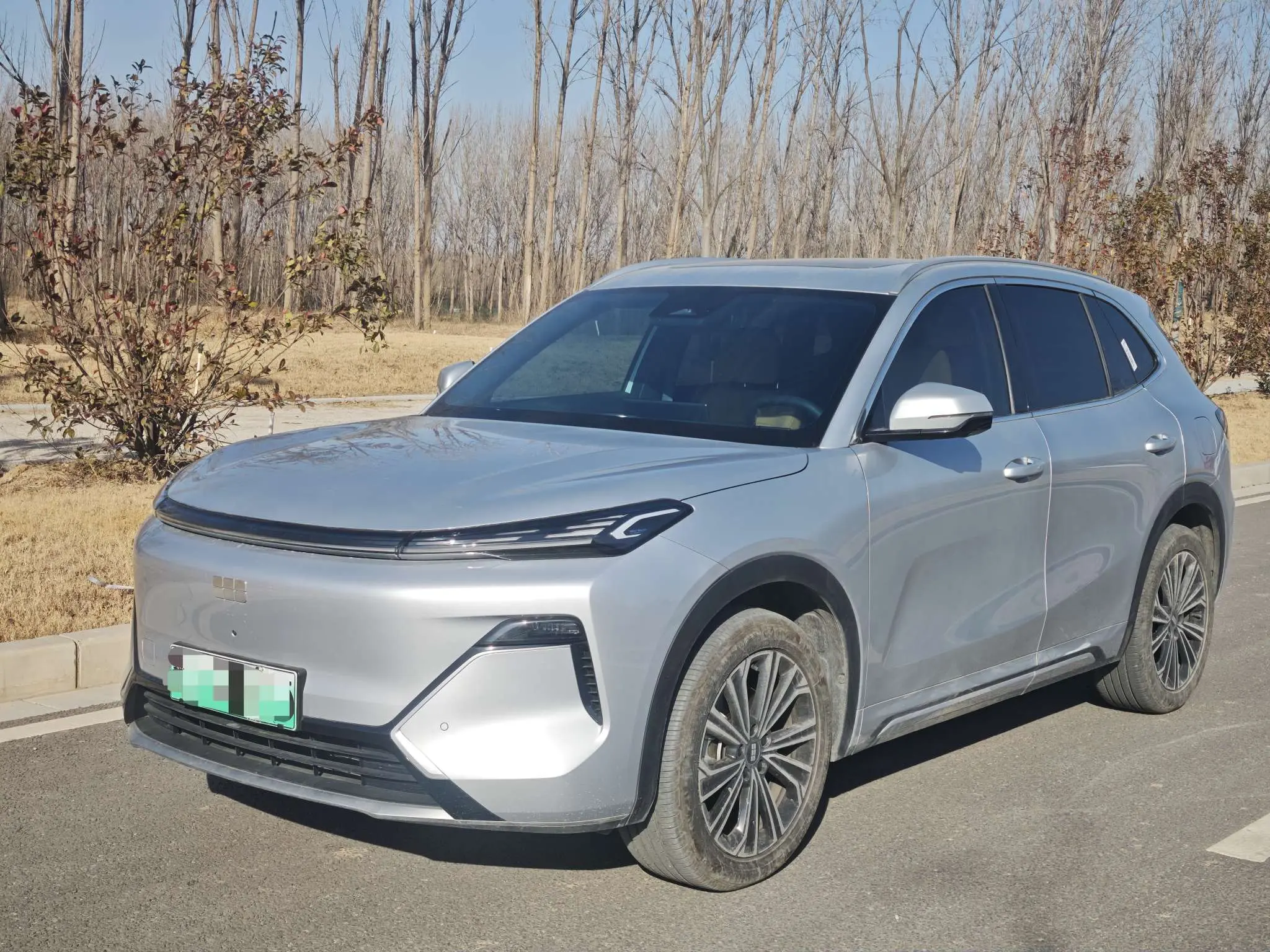 Geely Galaxy Starship 7 EM-i  из Китая