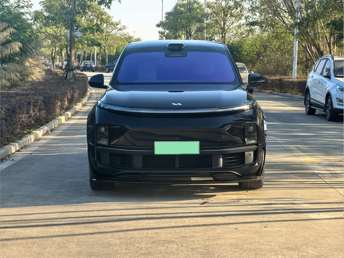 Li L9 (Ideal L9)  из Китая