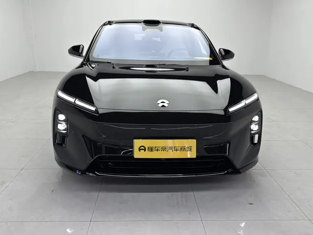 NIO ET5T  из Китая