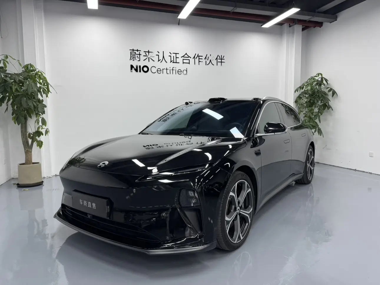 NIO ET5T  из Китая