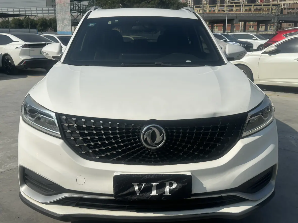 Dongfeng Fengguang 580Pro  из Китая