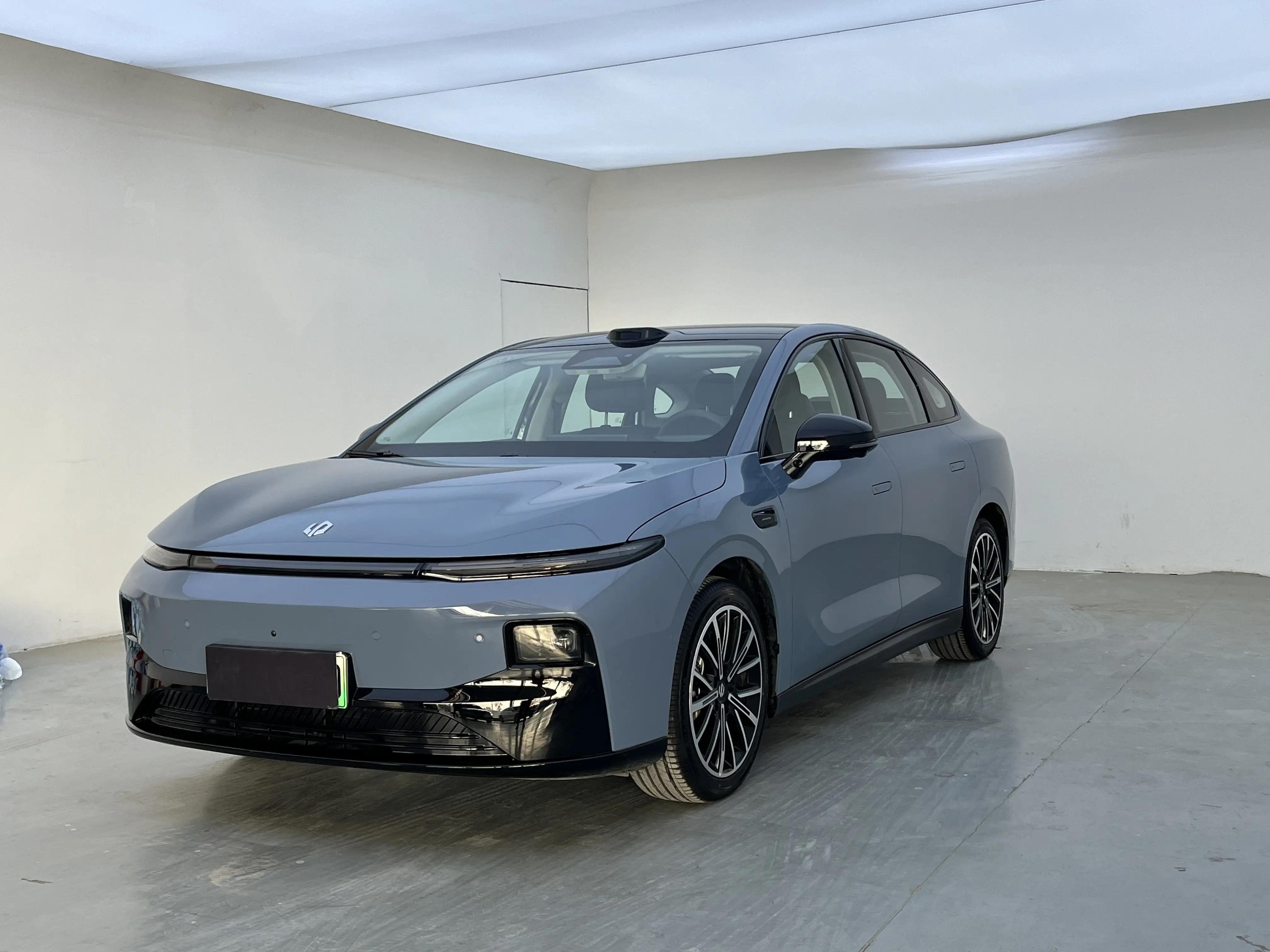 Leapmotor Leap running B01  из Китая