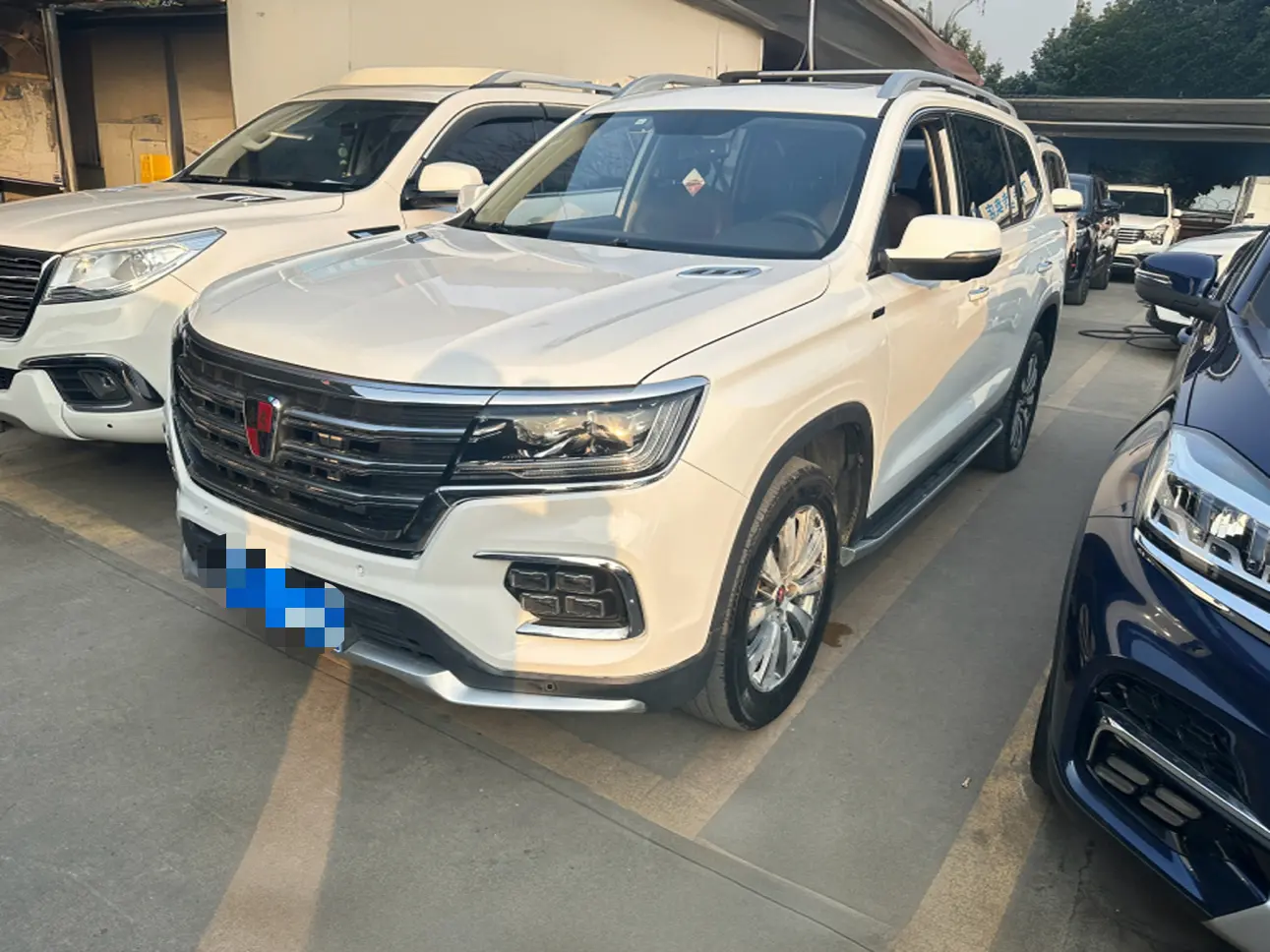 Roewe RX8  из Китая