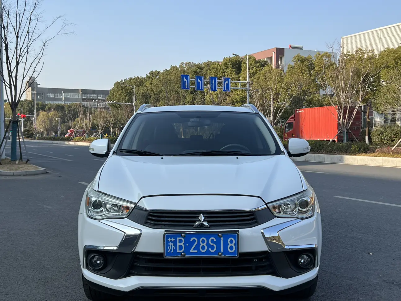 Mitsubishi Jinxuan ASX  из Китая