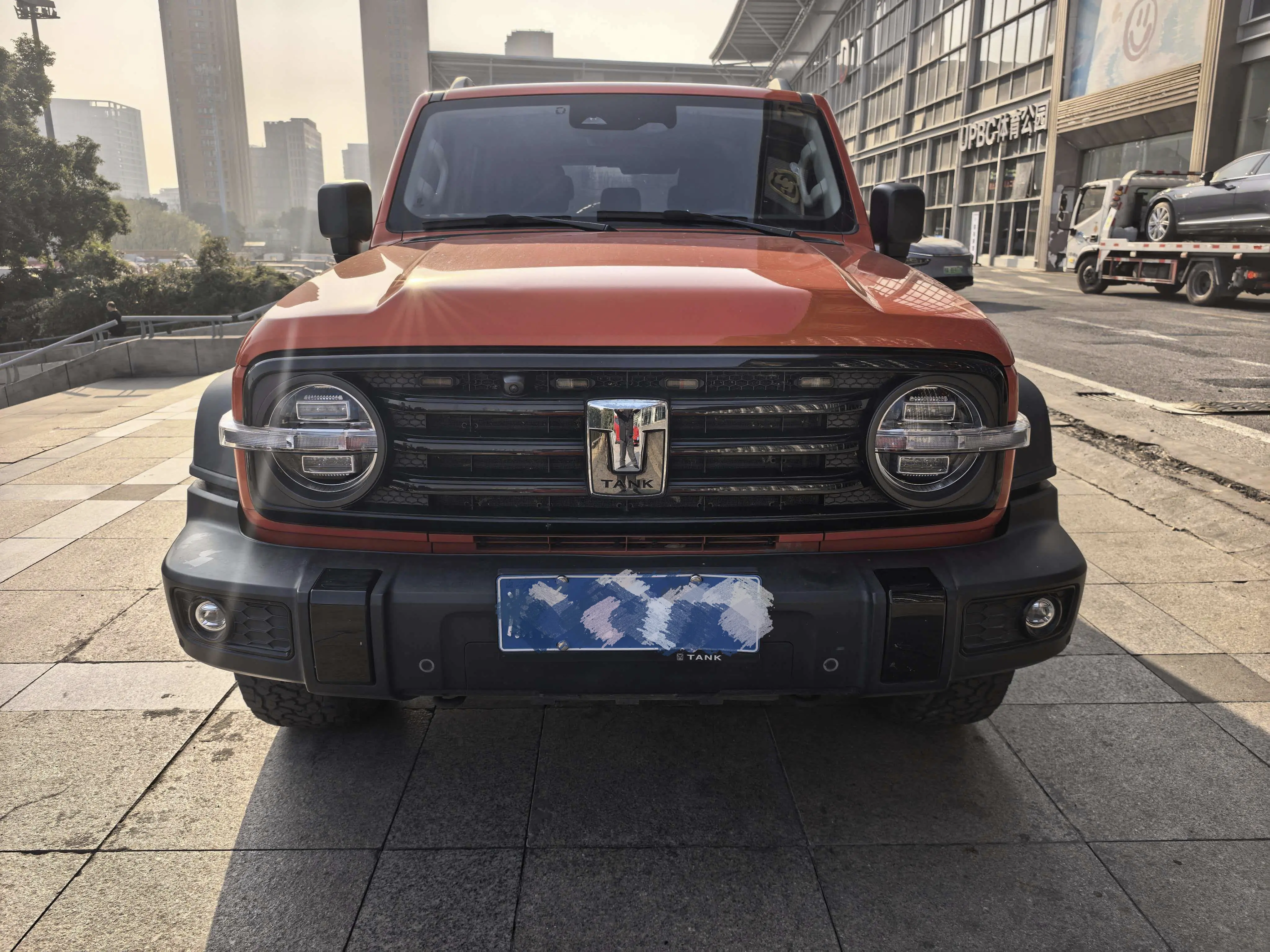 Tank 300  из Китая