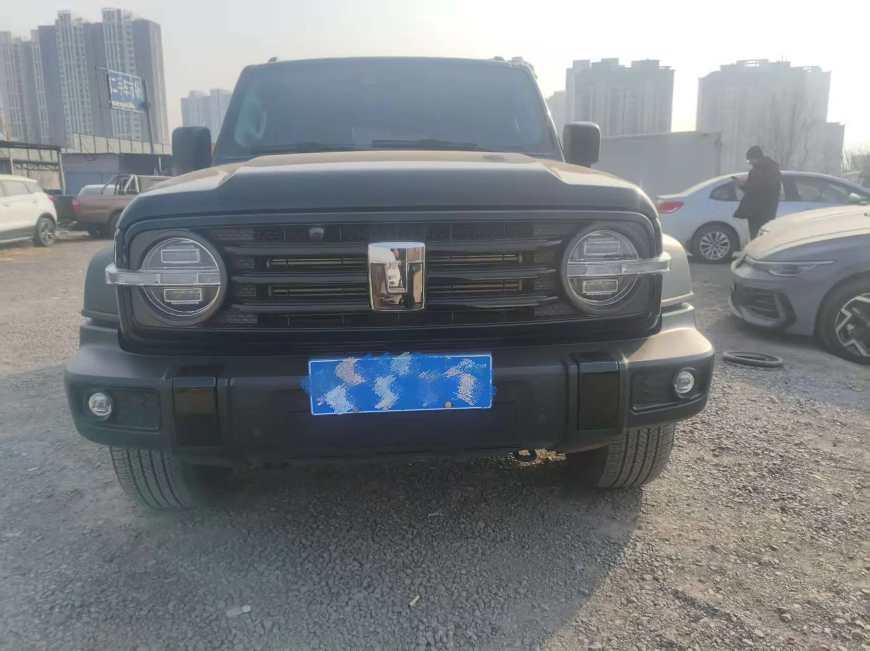 Tank 300  из Китая