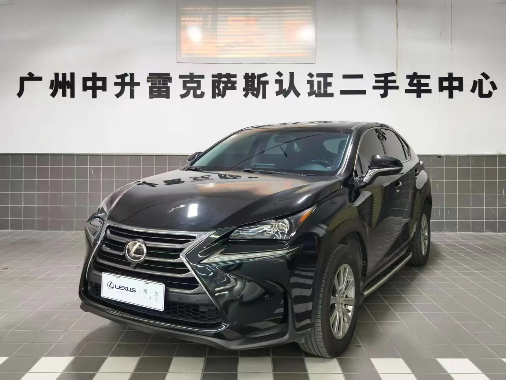 Lexus NX  из Китая