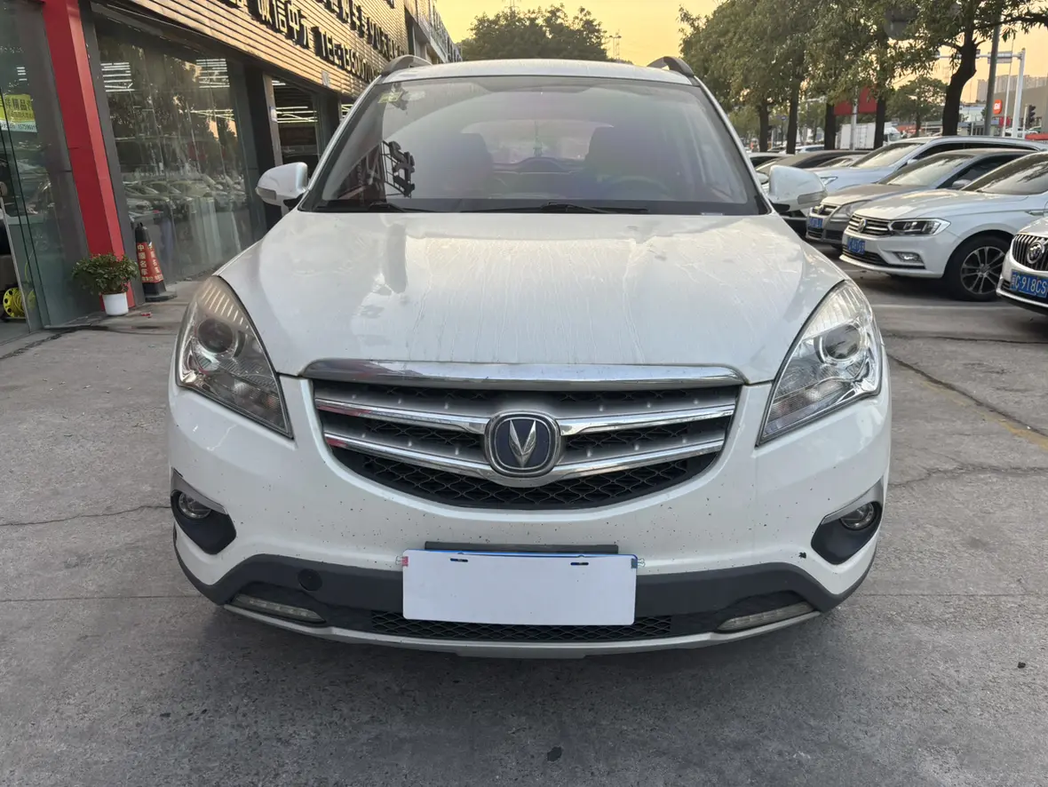 Changan CS35  из Китая
