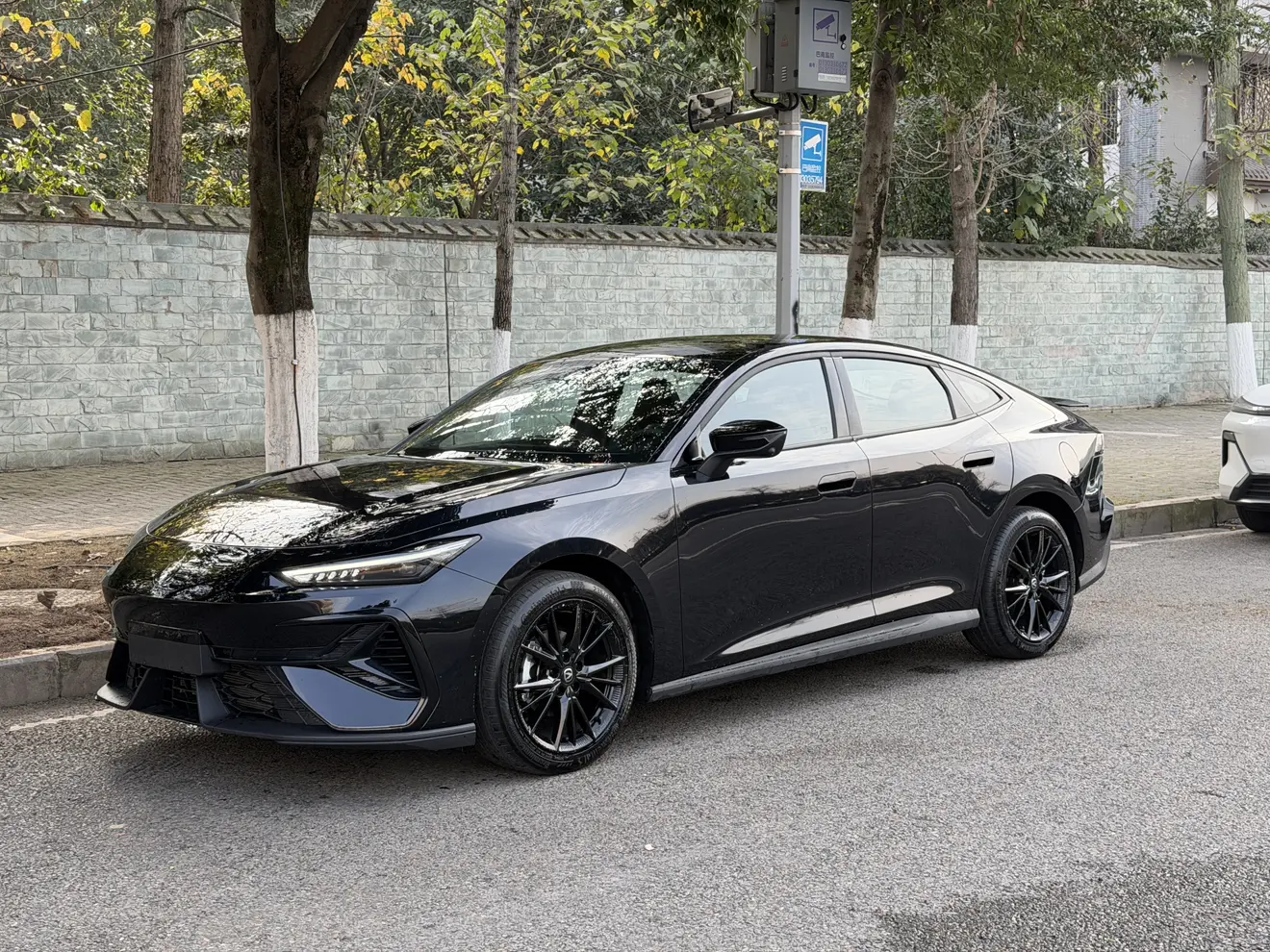 Changan UNI-V  из Китая