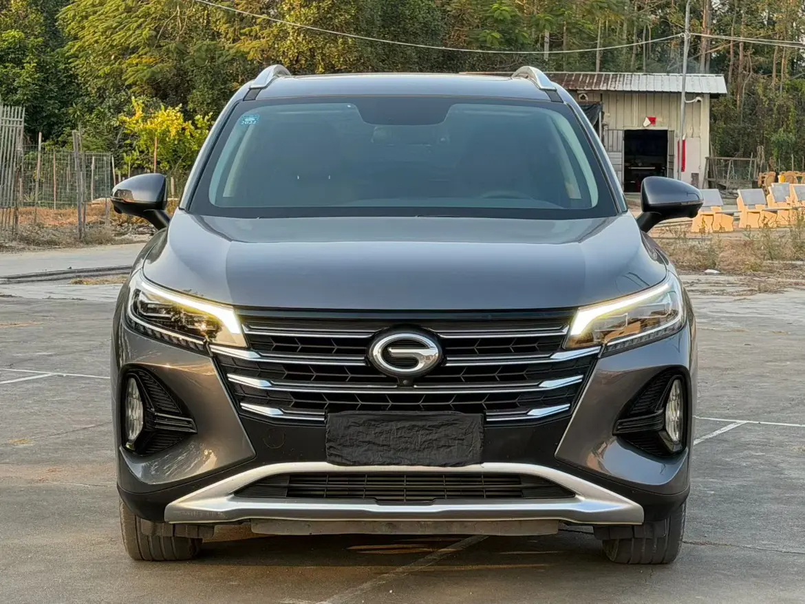 GAC Trumpchi GS4  из Китая