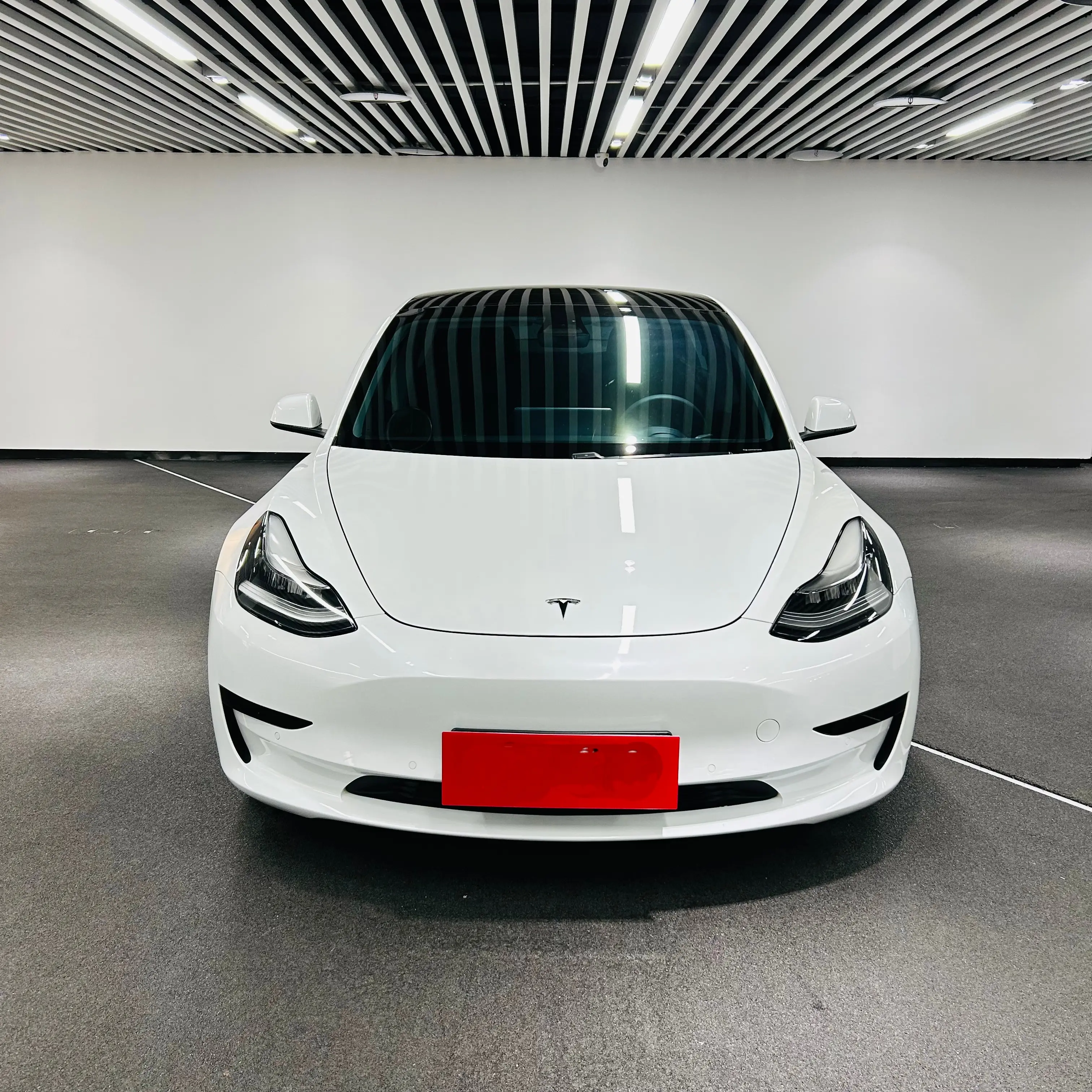 Tesla Model 3  из Китая