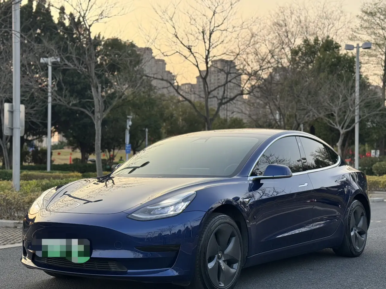 Tesla Model 3  из Китая