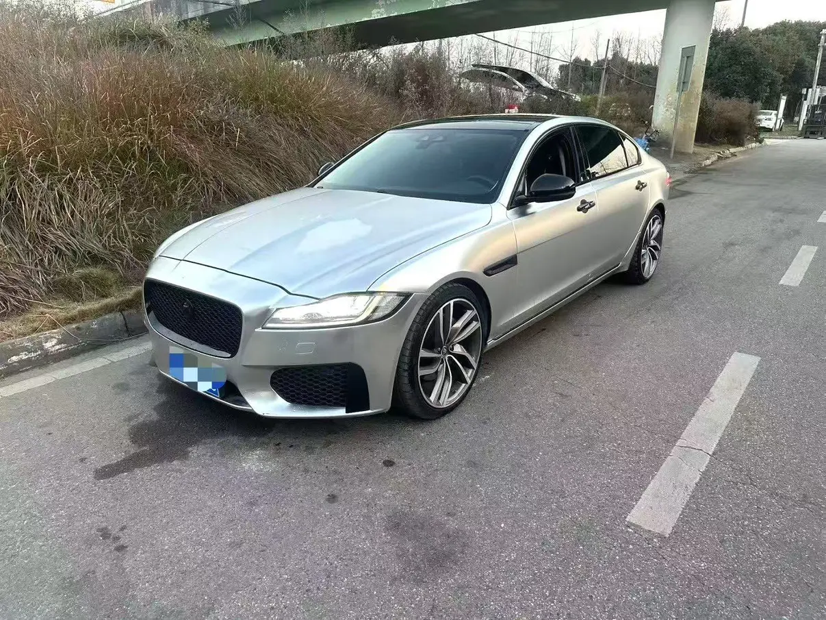 Jaguar XFL  из Китая