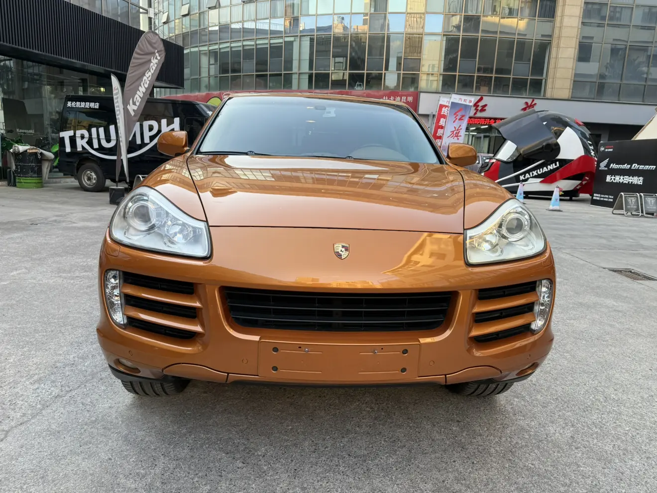 Porsche Cayenne  из Китая