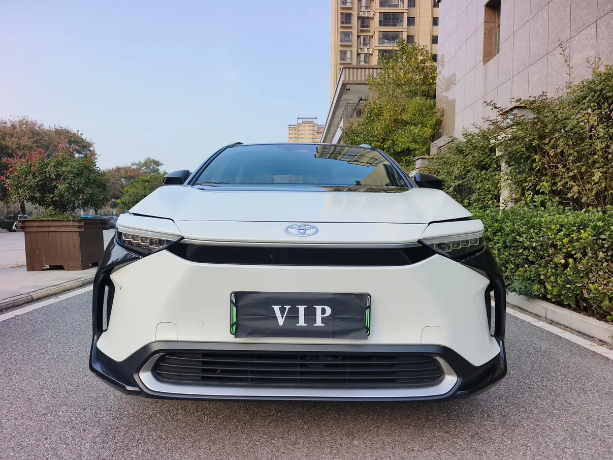 Toyota GAC  bZ4X  из Китая