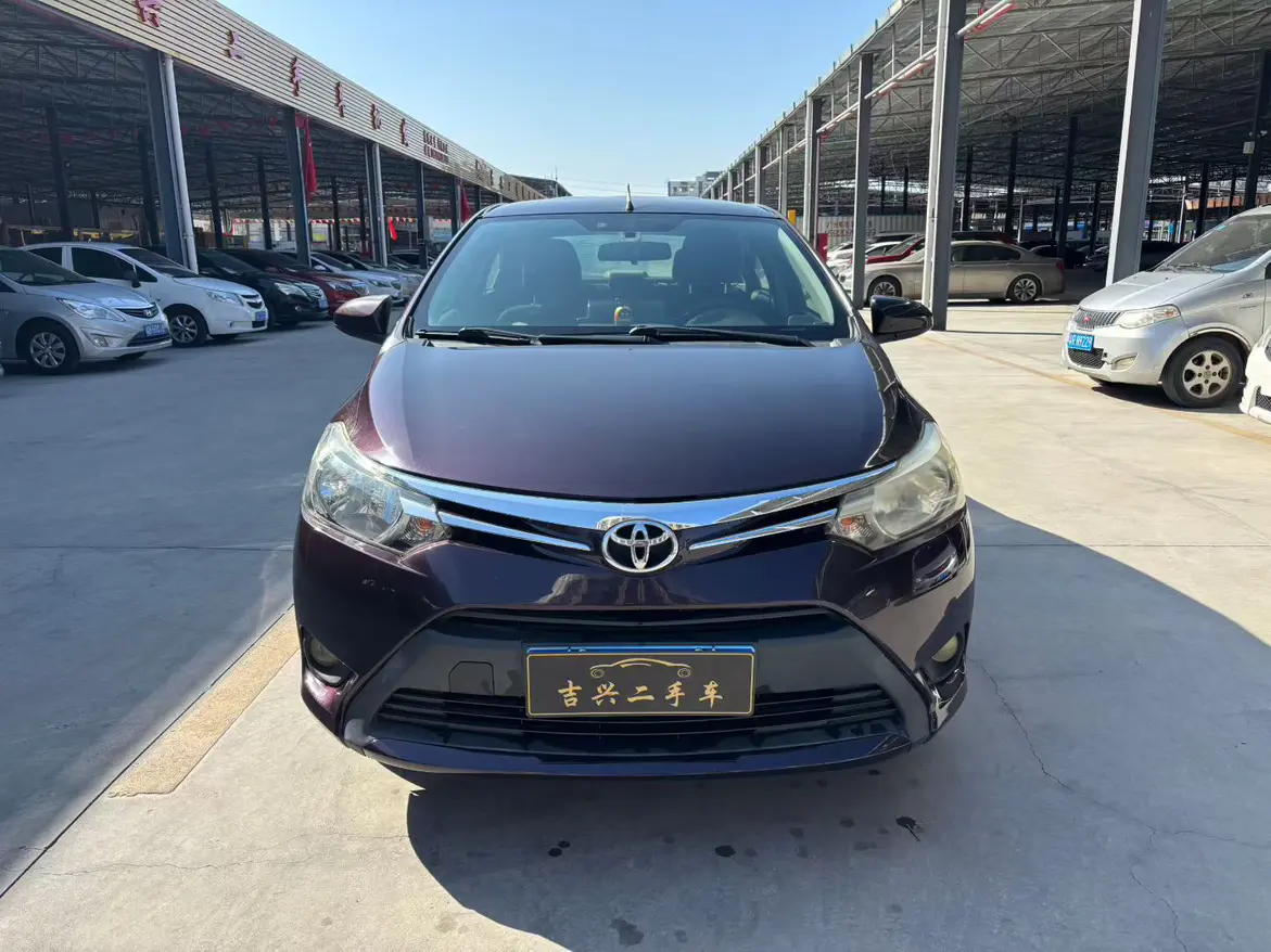Toyota Vios  из Китая